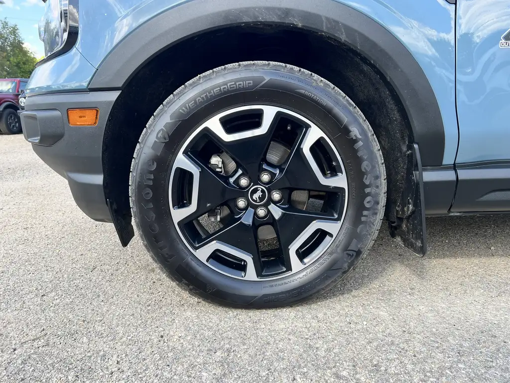 2022 Ford Bronco Sport Outer Banks | B&O Audio | Cargo Management | MoonR — photo 3