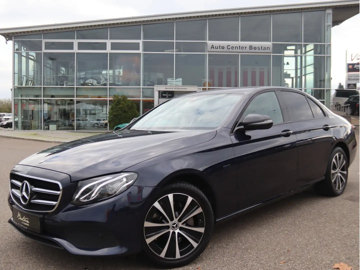 Mercedes-Benz E 300 de/VIRTUAL/LEDER/NIGHT/1.HAND/TOTER WINKEL Blu/Azzurro - 2