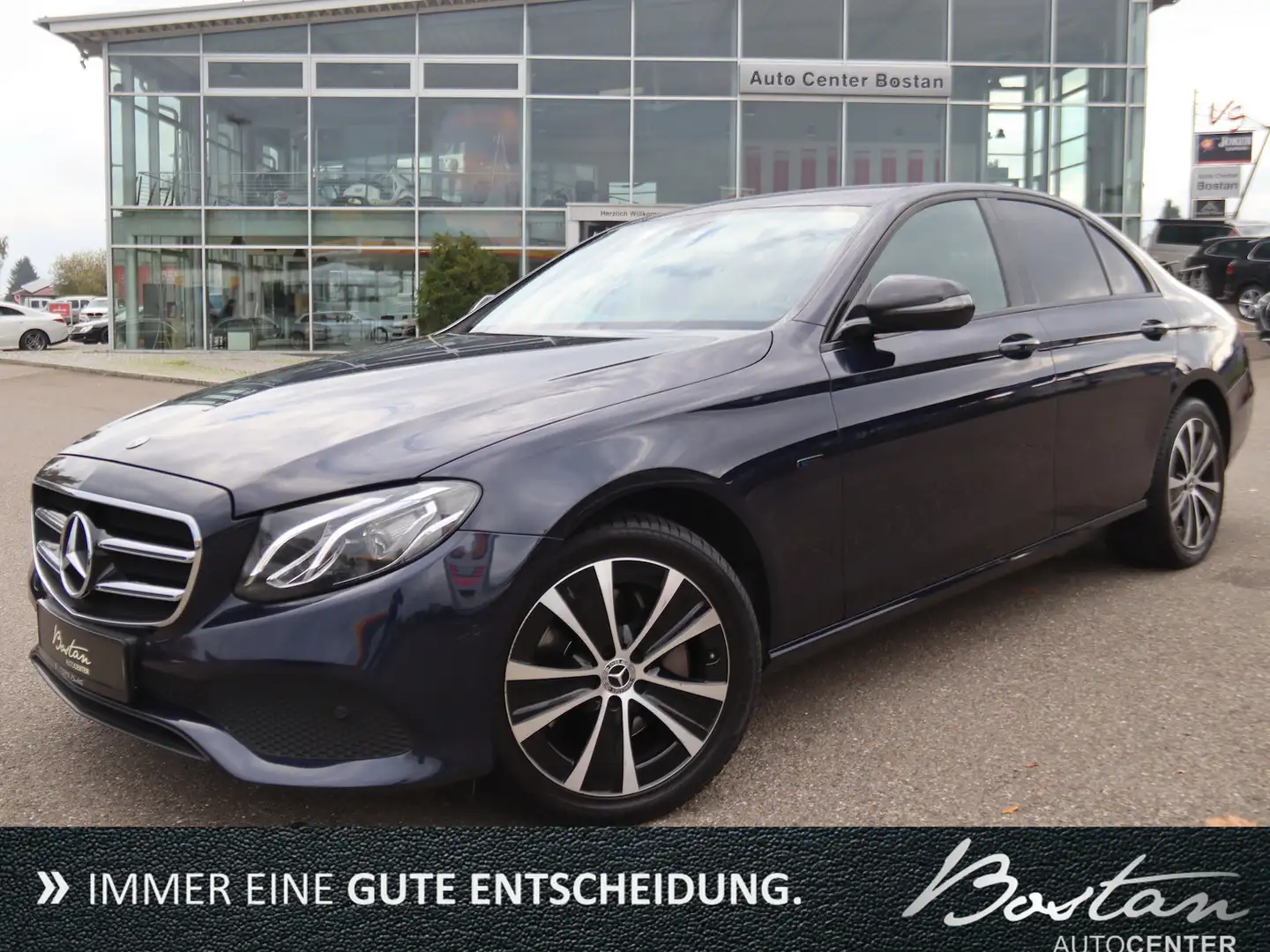 Mercedes-Benz E 300 de/VIRTUAL/LEDER/NIGHT/1.HAND/TOTER WINKEL Modrá - 1