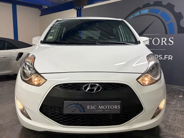 Hyundai Ix20 view 5