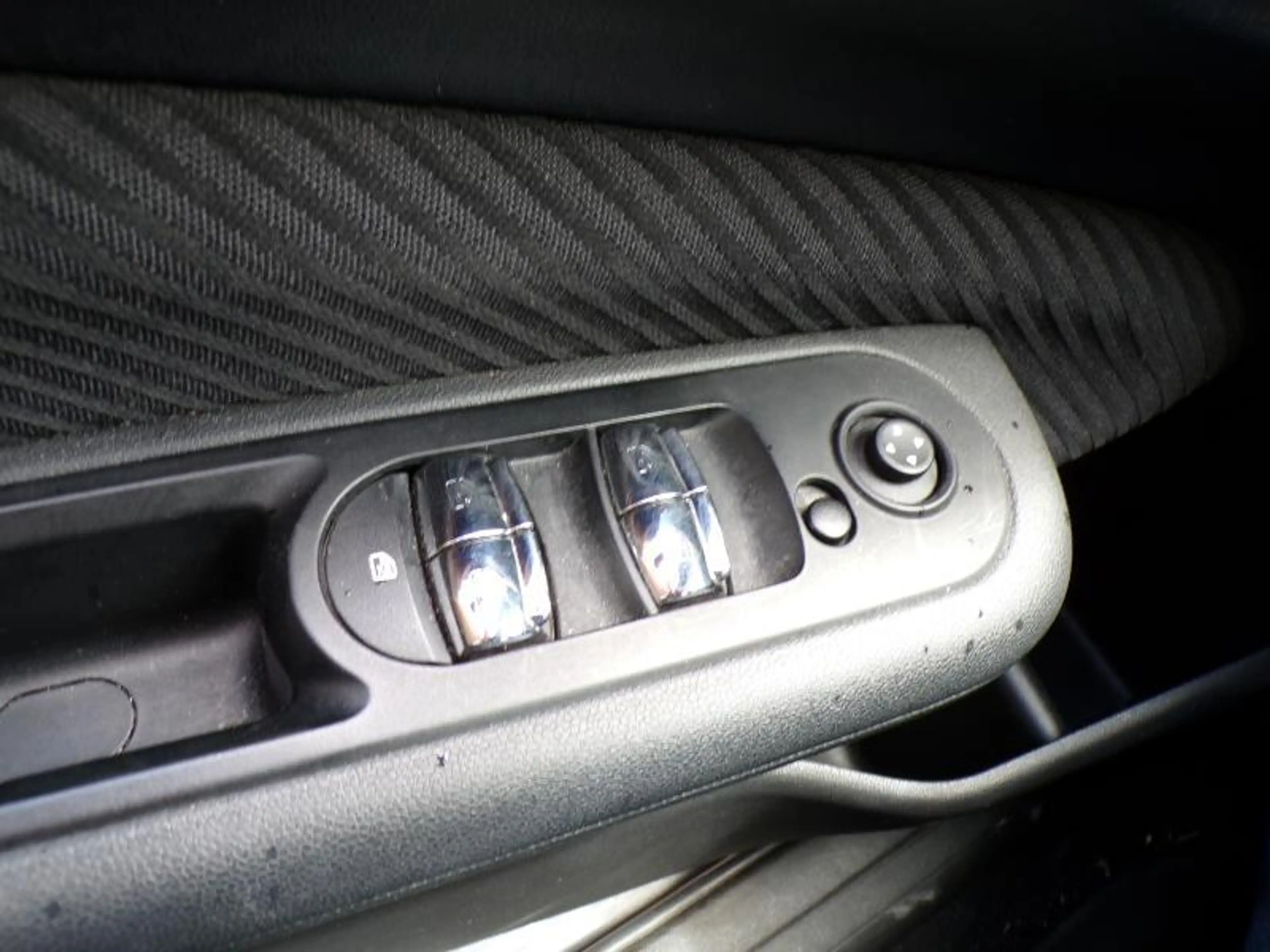 MINI Cooper Clubman 1.5 136cv Gris 11/18 Airco Cruise Bluetooth — photo 13