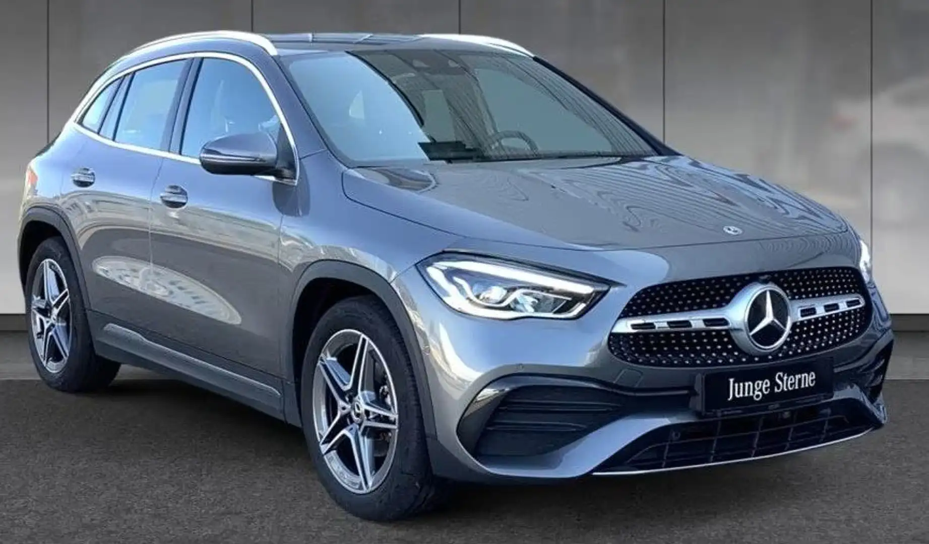 Mercedes-Benz GLA 180 GLA 180 Premium auto Grigio - 2