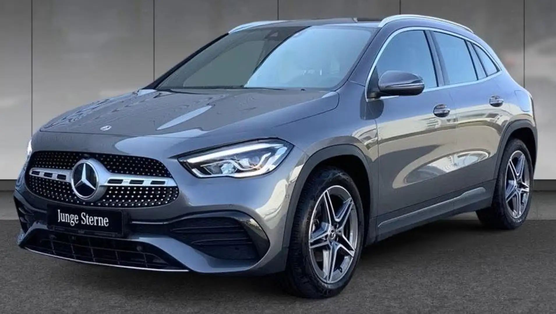 Mercedes-Benz GLA 180 GLA 180 Premium auto Grigio - 1