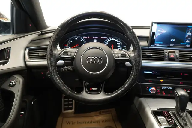 Audi A6 view 24