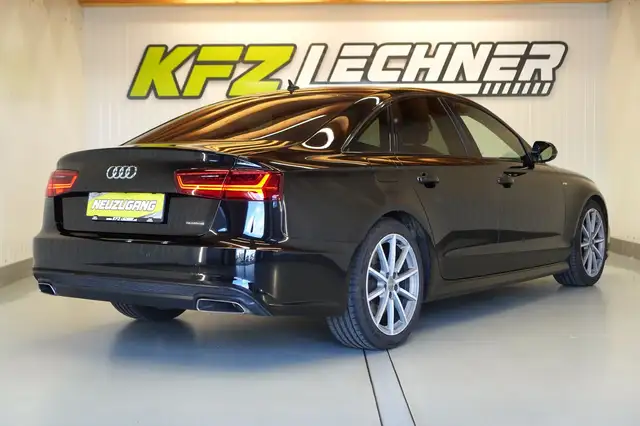 Audi A6 view 4