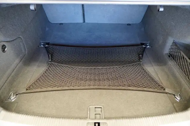 Audi A6 view 19