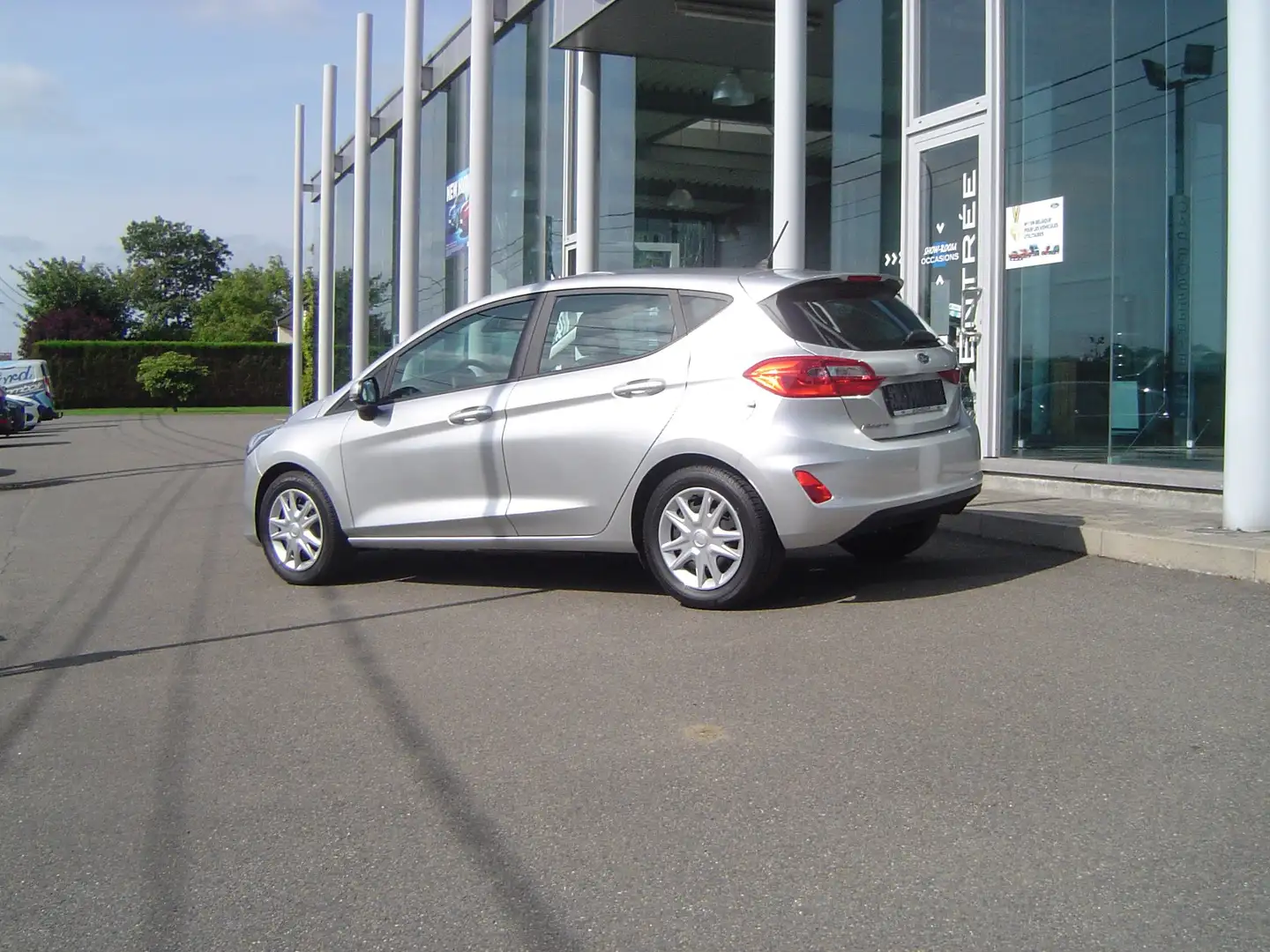 Ford Fiesta 1.0 EcoBoost Business Class + GPS Gris - 2