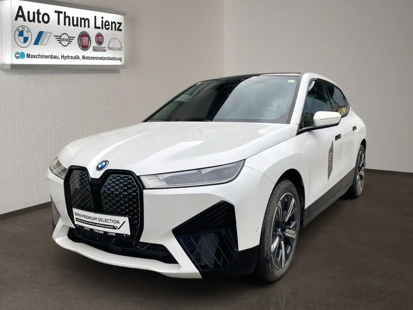 BMW iX xDrive50 I20 XE2 Weiß - 1