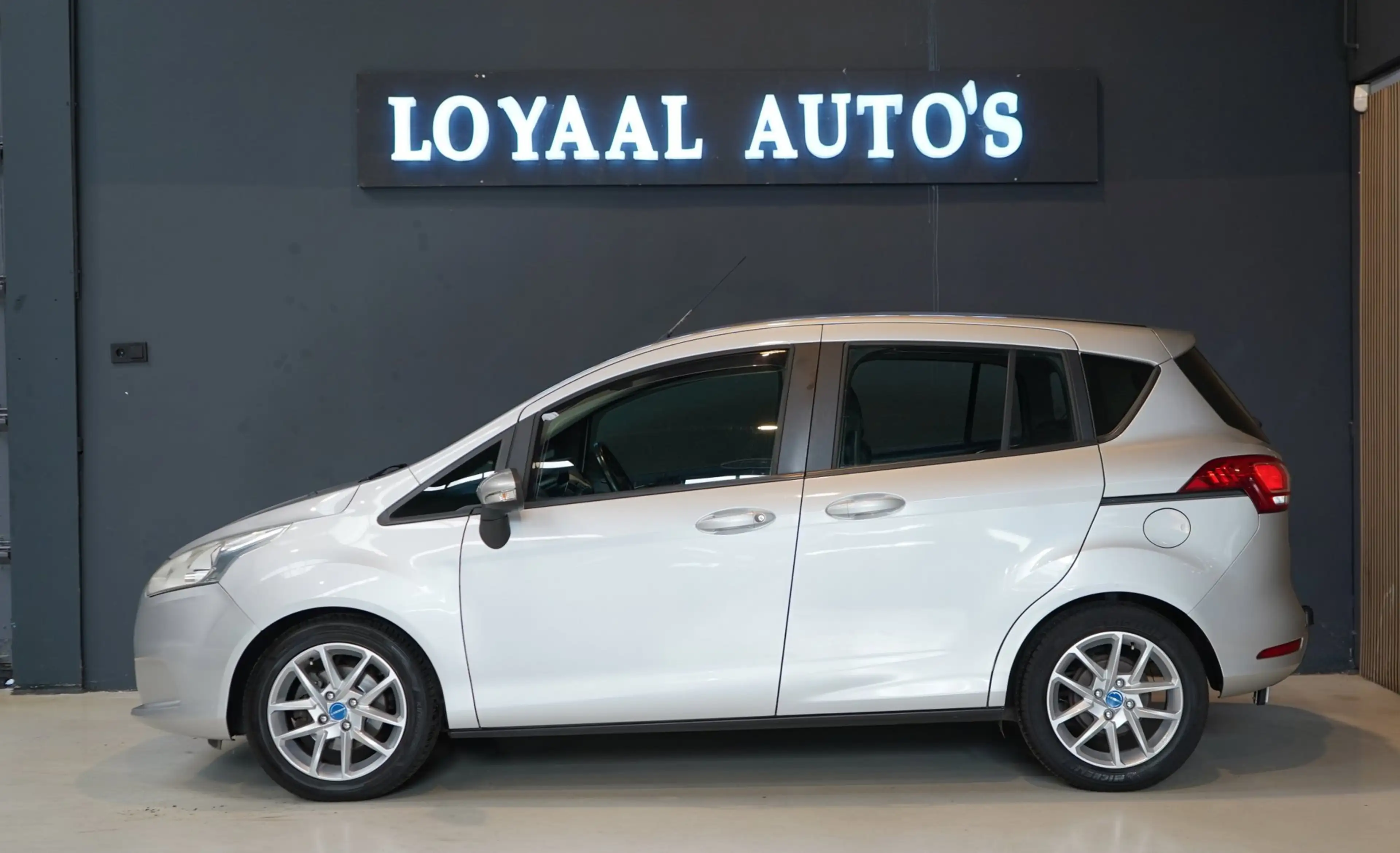Ford B-Max 1.0 EcoBoost Trend | TREKHAAK | CRUISE | PDC | AIR — photo 5