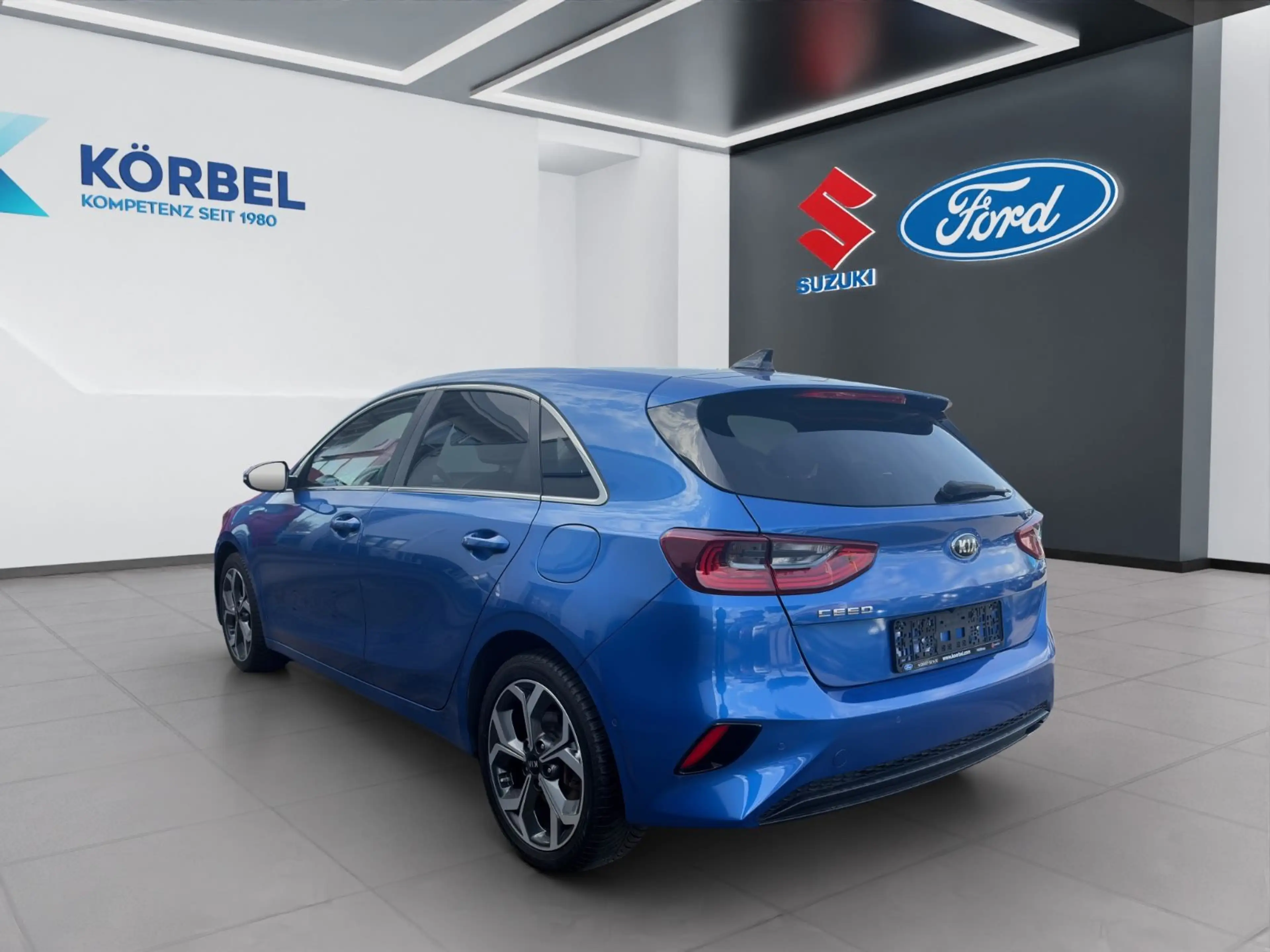 Kia Ceed / cee'd Ceed 1.4T Platinum Edition*Navi*TWW*SHD*JBL*PDC — photo 8