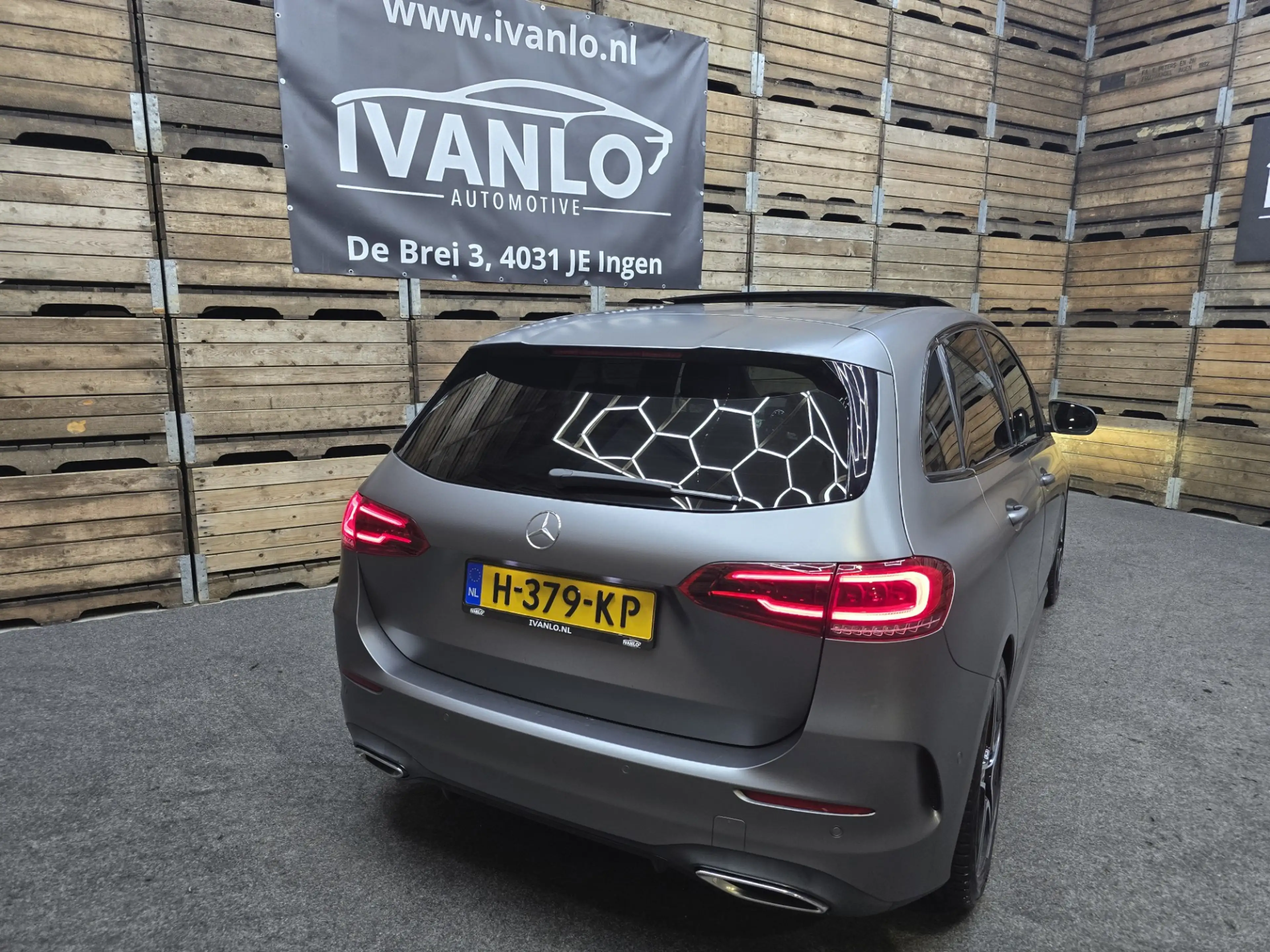 Mercedes-Benz B 200 Business Solution AMG Navi Camera Trekhaak Clima C — photo 18