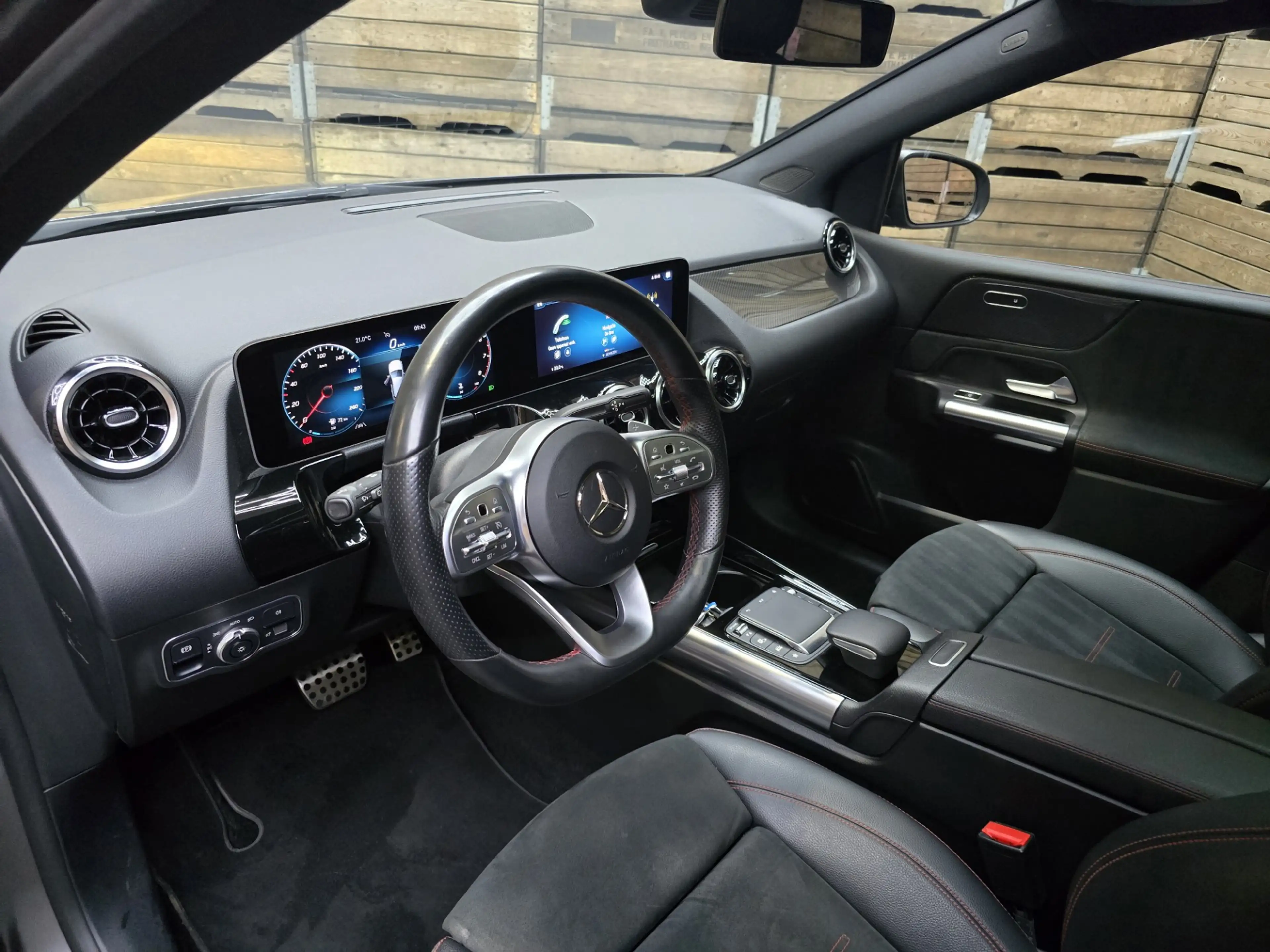 Mercedes-Benz B 200 Business Solution AMG Navi Camera Trekhaak Clima C — photo 3