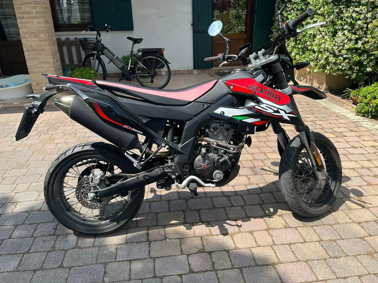 Aprilia RX 125 Rouge - 1