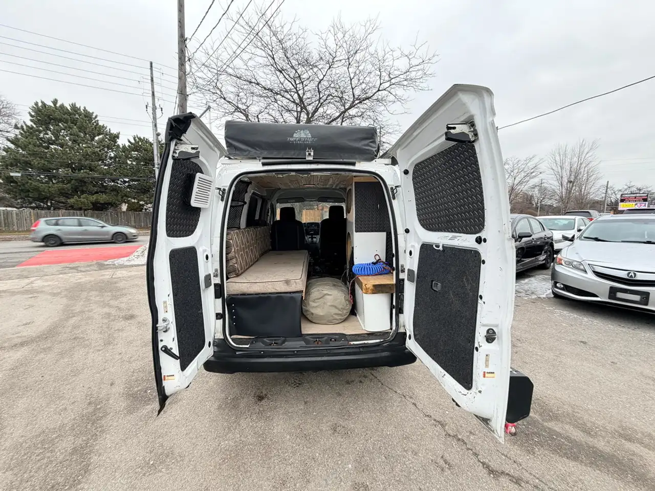 Chevrolet City Express photo Chevrolet City Express