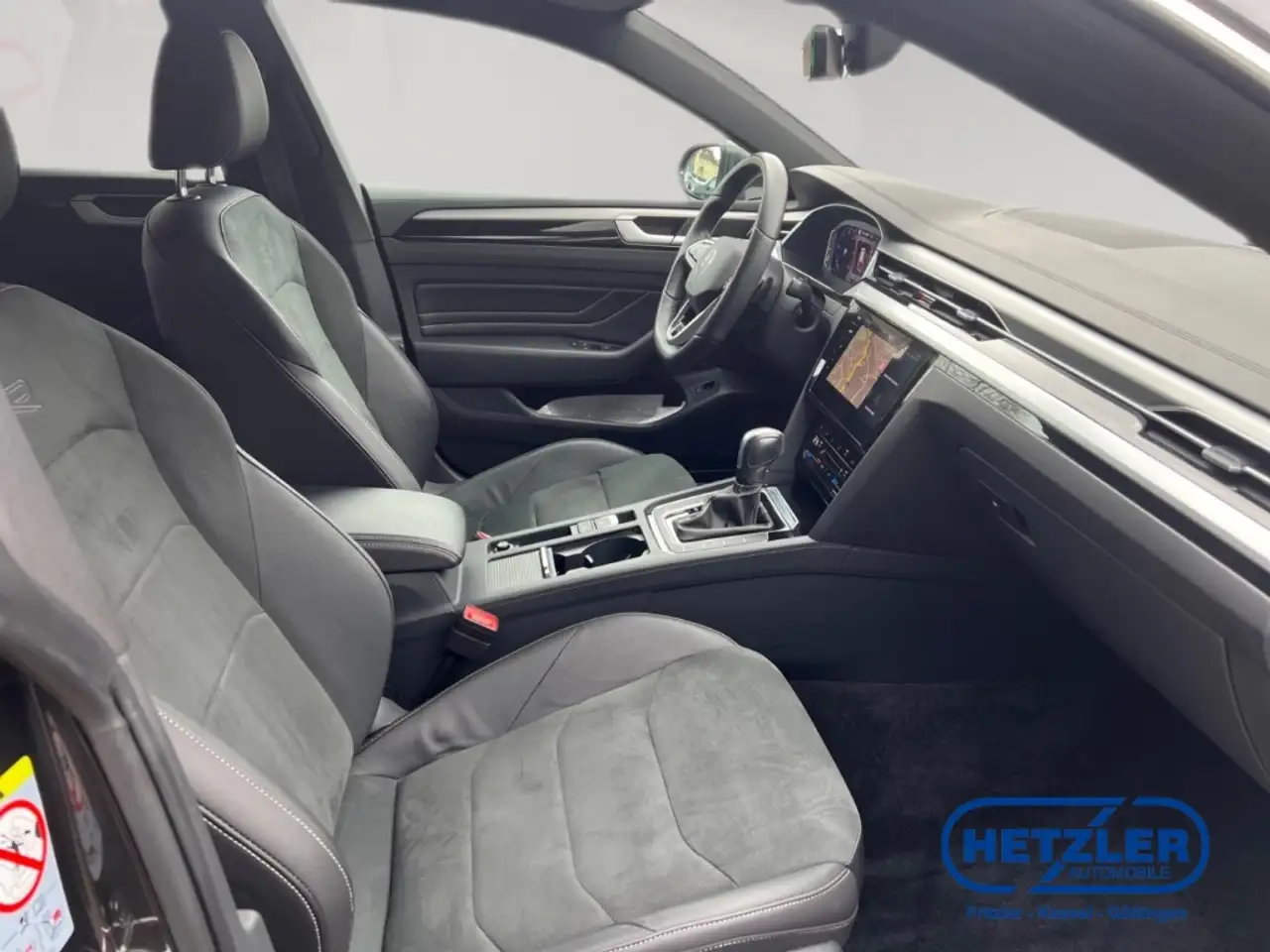 Volkswagen Arteon Shooting Brake R-Line Sportpaket AHK-klappbar Navi 14