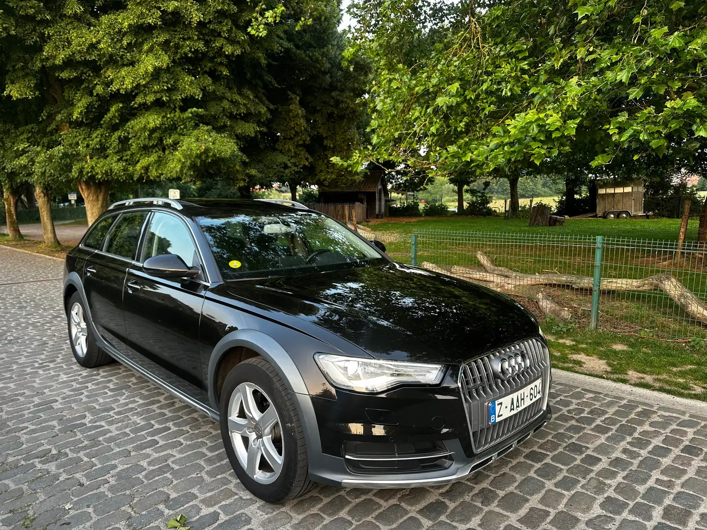 Audi A6 allroad 3.0 TDi V6 Quattro S tronic Bruin - 1