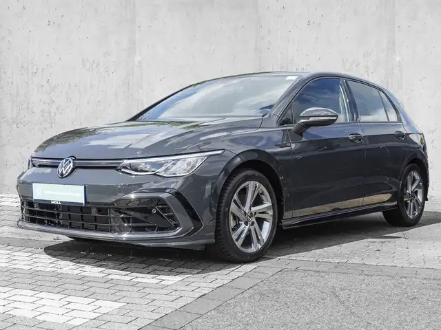 Volkswagen Golf view 2