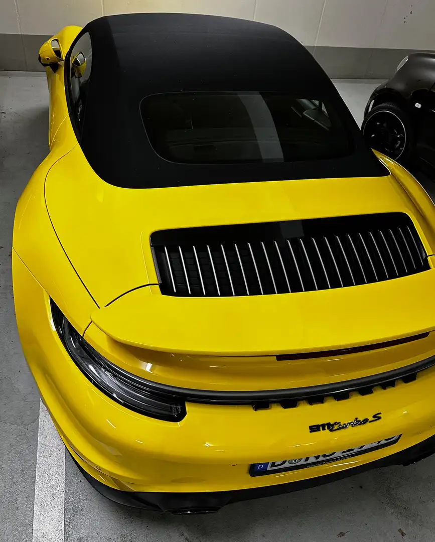 Porsche 911 911 Cabrio 911Turbo S Cabriolet Gelb - 2