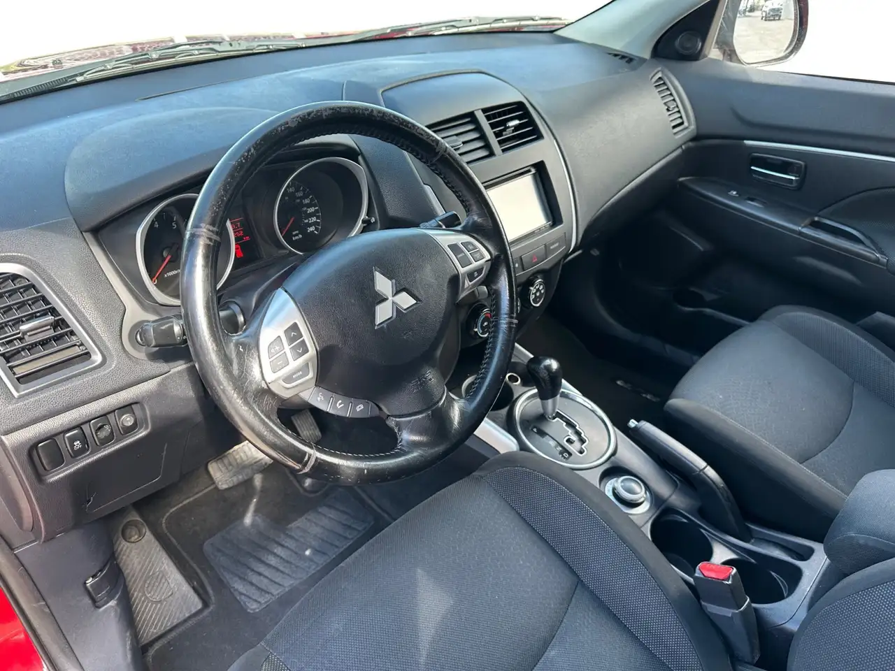Mitsubishi RVR снимка Mitsubishi RVR