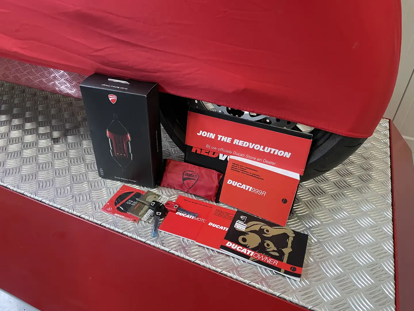 Ducati 999 R *Press Model *Very Exclusive! *One Of A Kind - 2