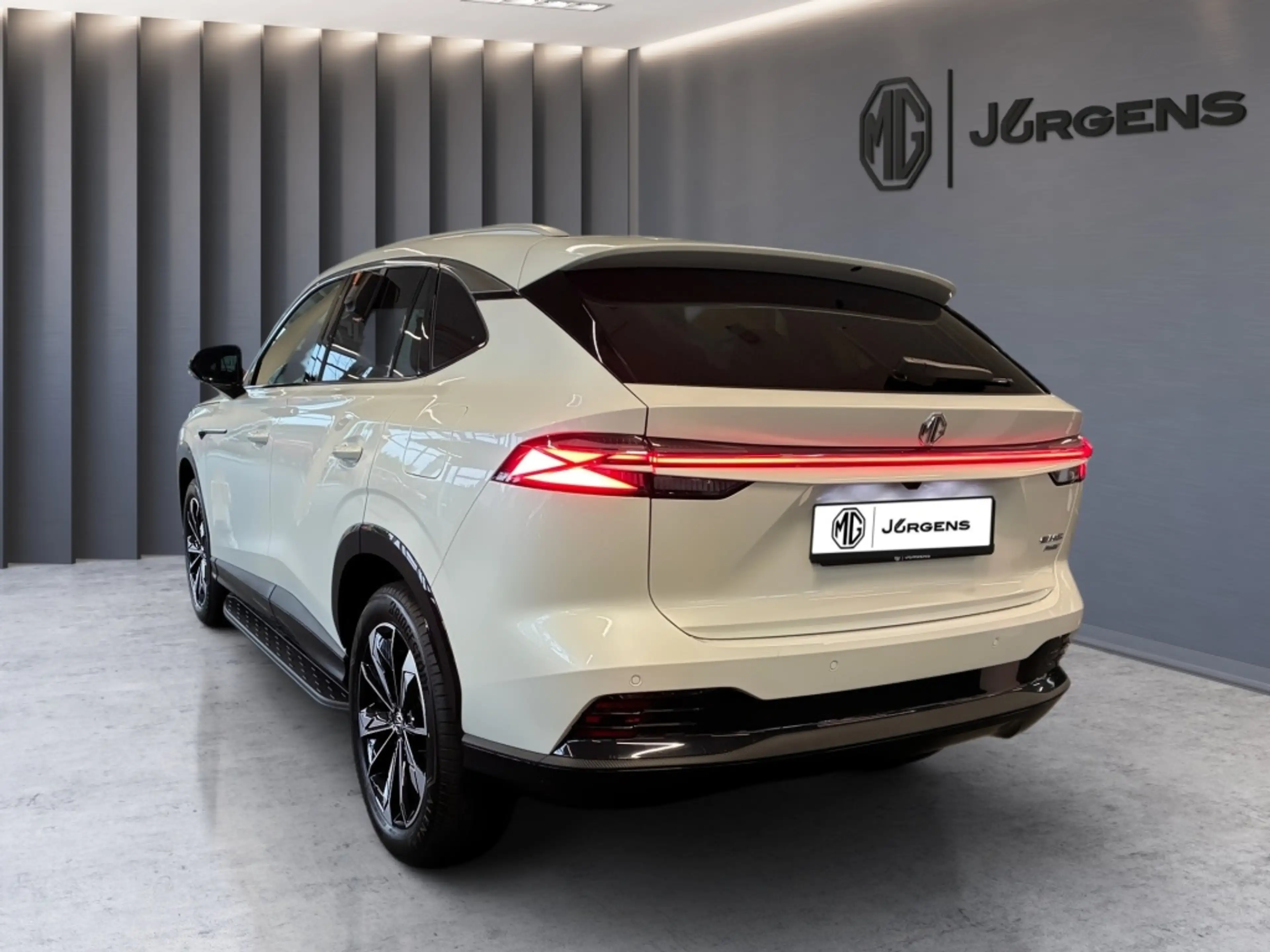MG HS HS PHEV LUX  HS PHEV Luxury — photo 9