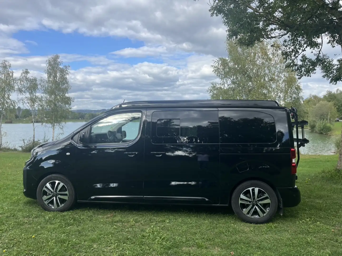 Citroen Spacetourer Spacetourer BlueHDI 180 S Schwarz - 1