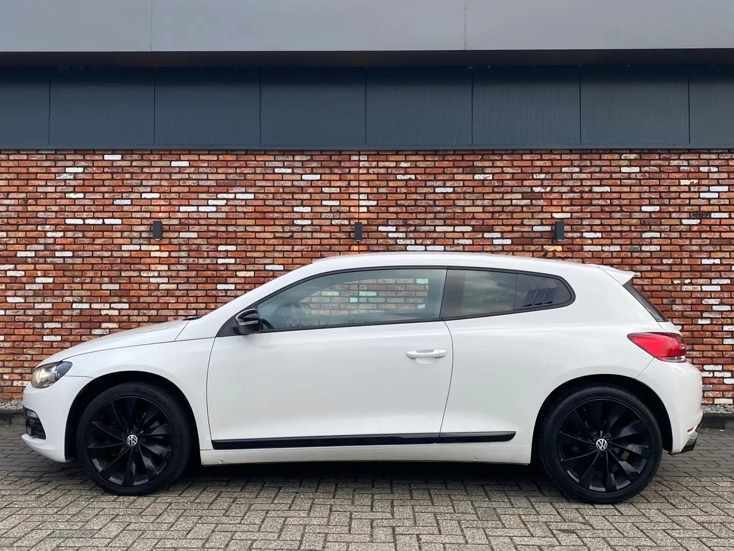 Volkswagen Scirocco 1.4 TSI Cruise 18inch 145000km Stoelverw Weiß - 2