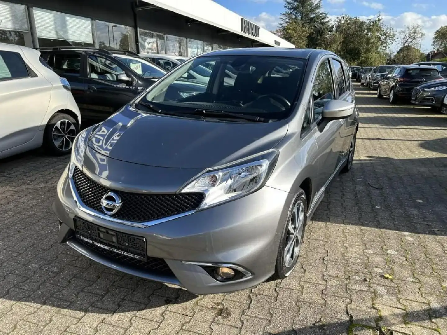 Nissan Note N-Tec Gris - 2