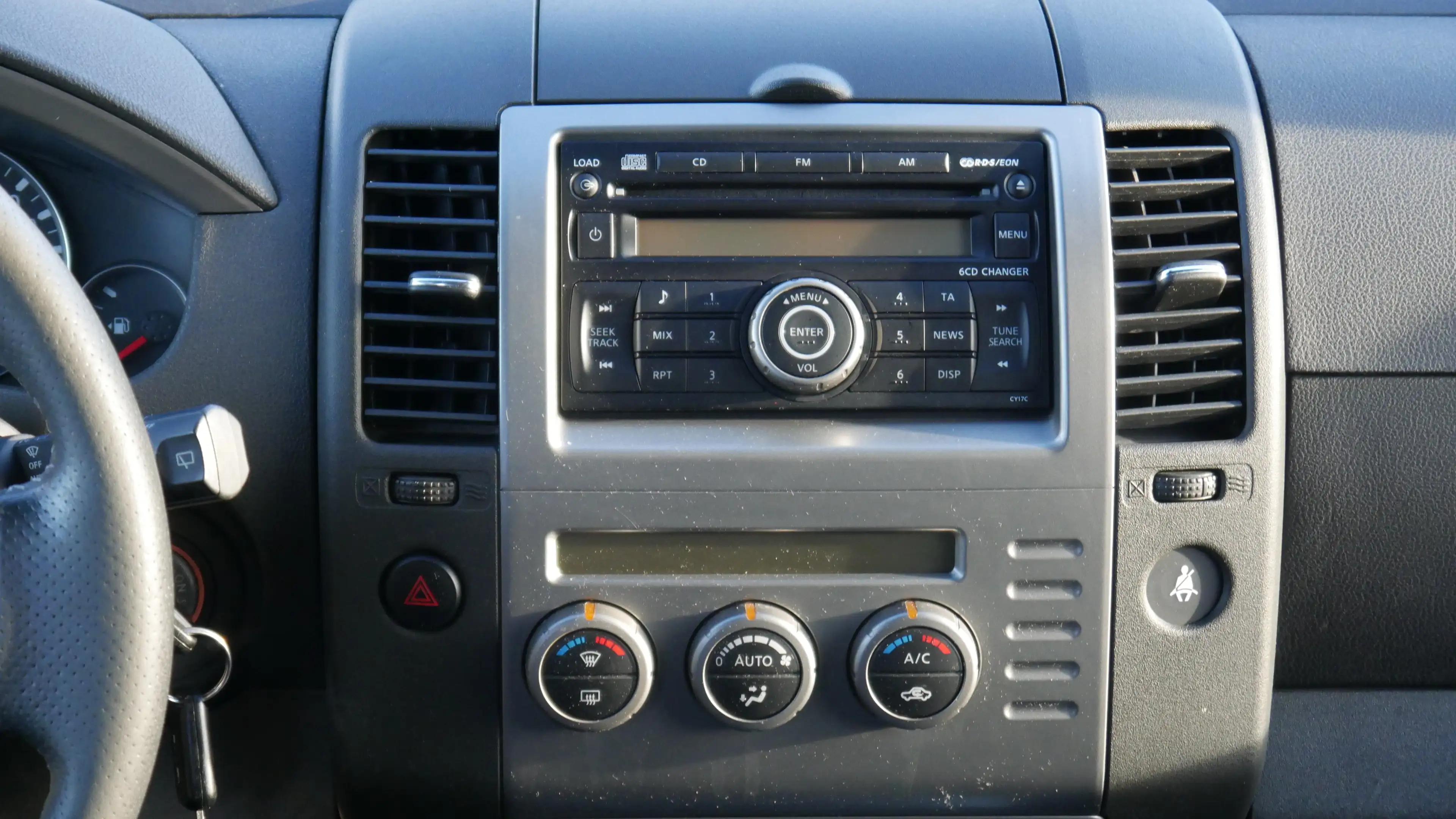 Nissan Pathfinder 2.5 dCi SE 7.Sitzer AHK Klimaauto Tempomat MFL — photo 9