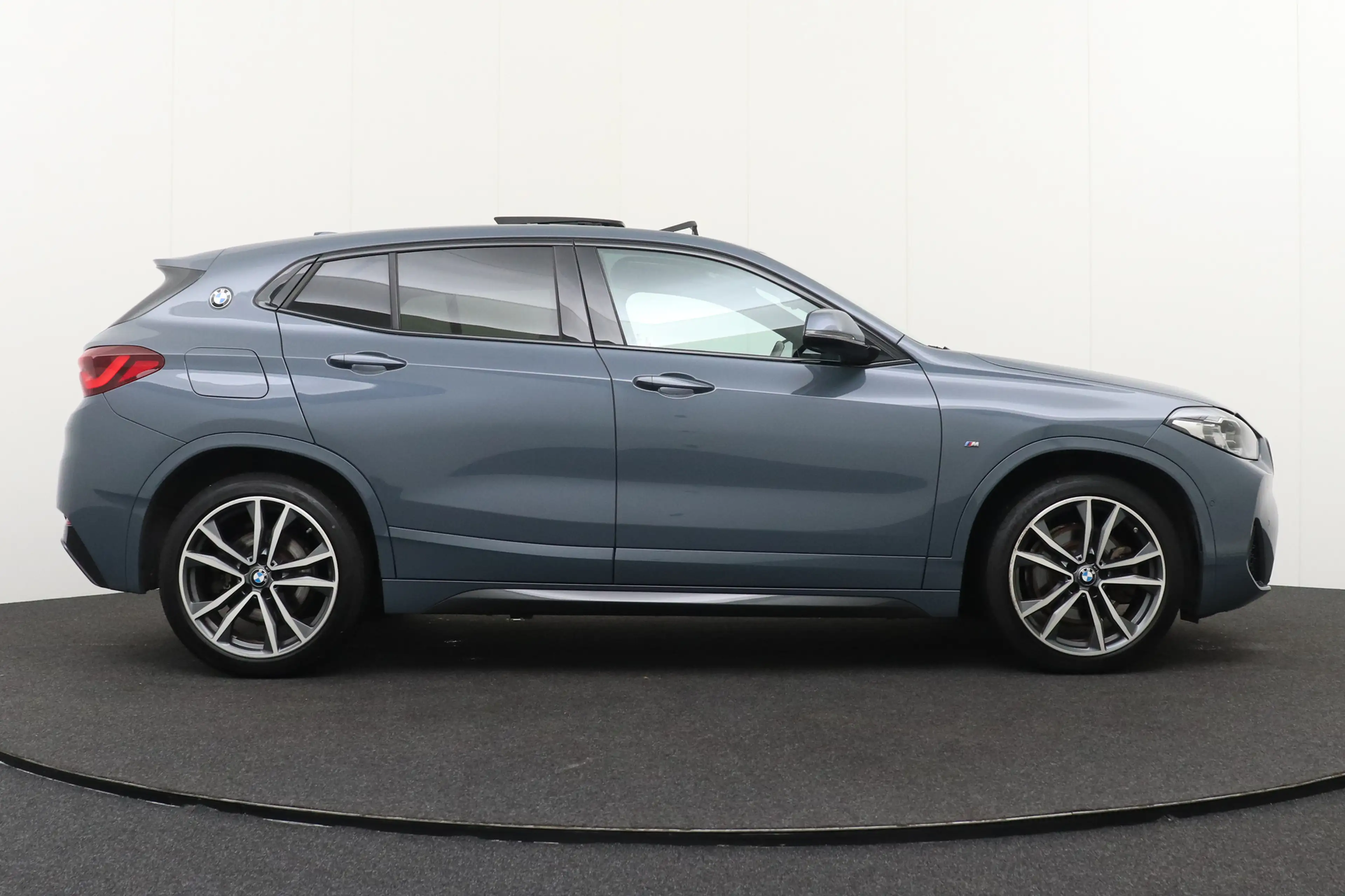 BMW X2 xDrive25e 220PK M-Sport High Exe Pano-dak Adapt.Cr — photo 6