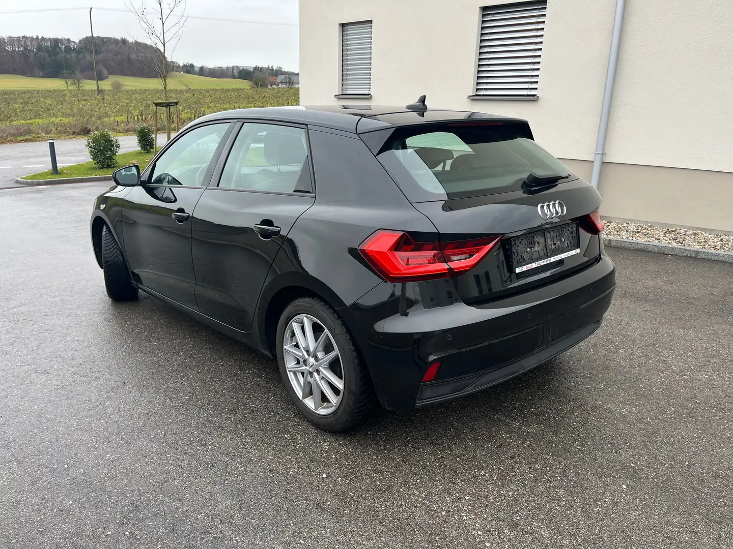 Audi A1 A1 SB 25 TFSI intense Schwarz - 2