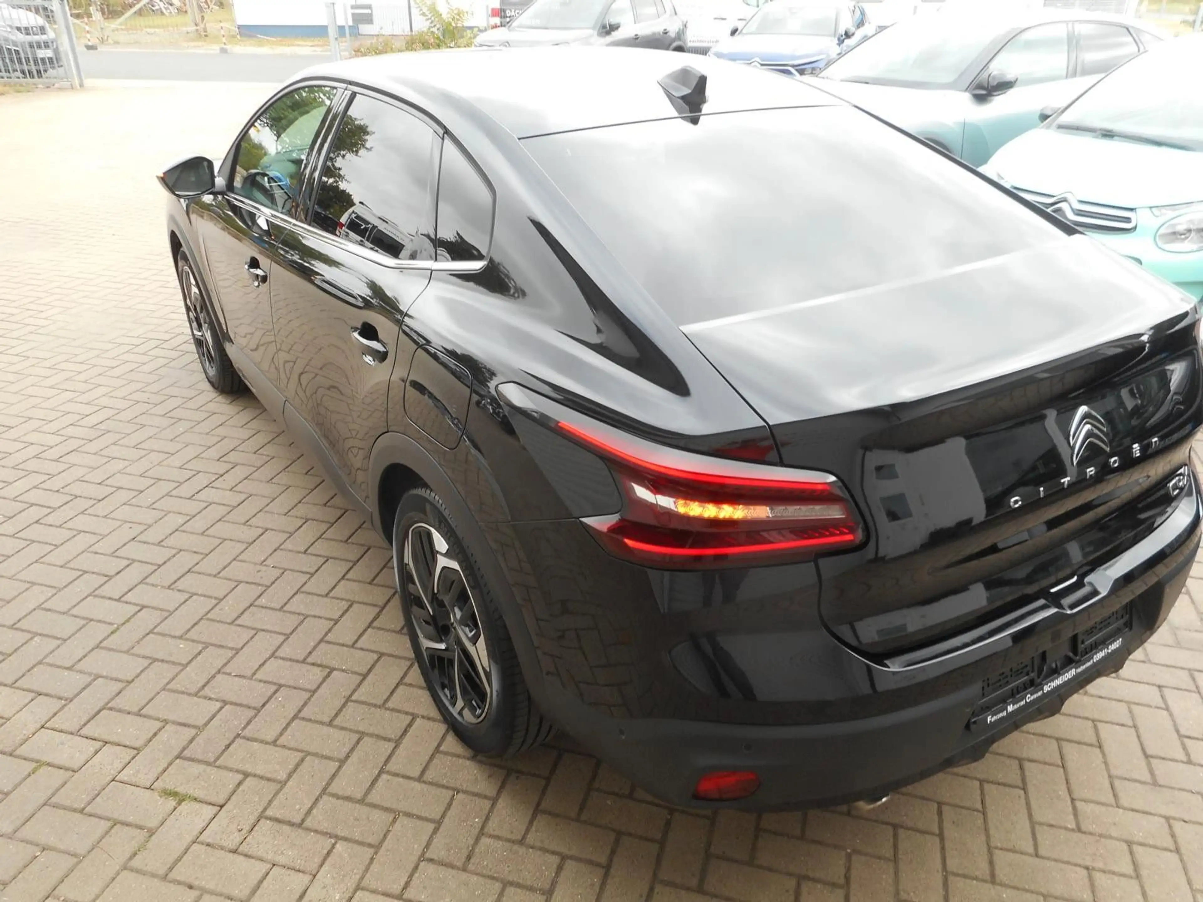 Citroen C4 X Shine PT130 EAT8 — photo 3