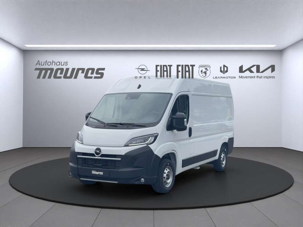 Opel Movano