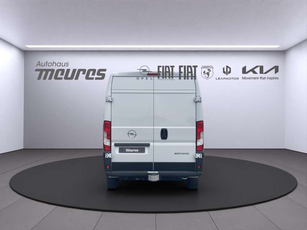 Opel Movano