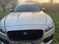 Jaguar F-Pace F-Pace 2.0d i4 R-Sport 180cv auto my19 Argento - thumbnail 2
