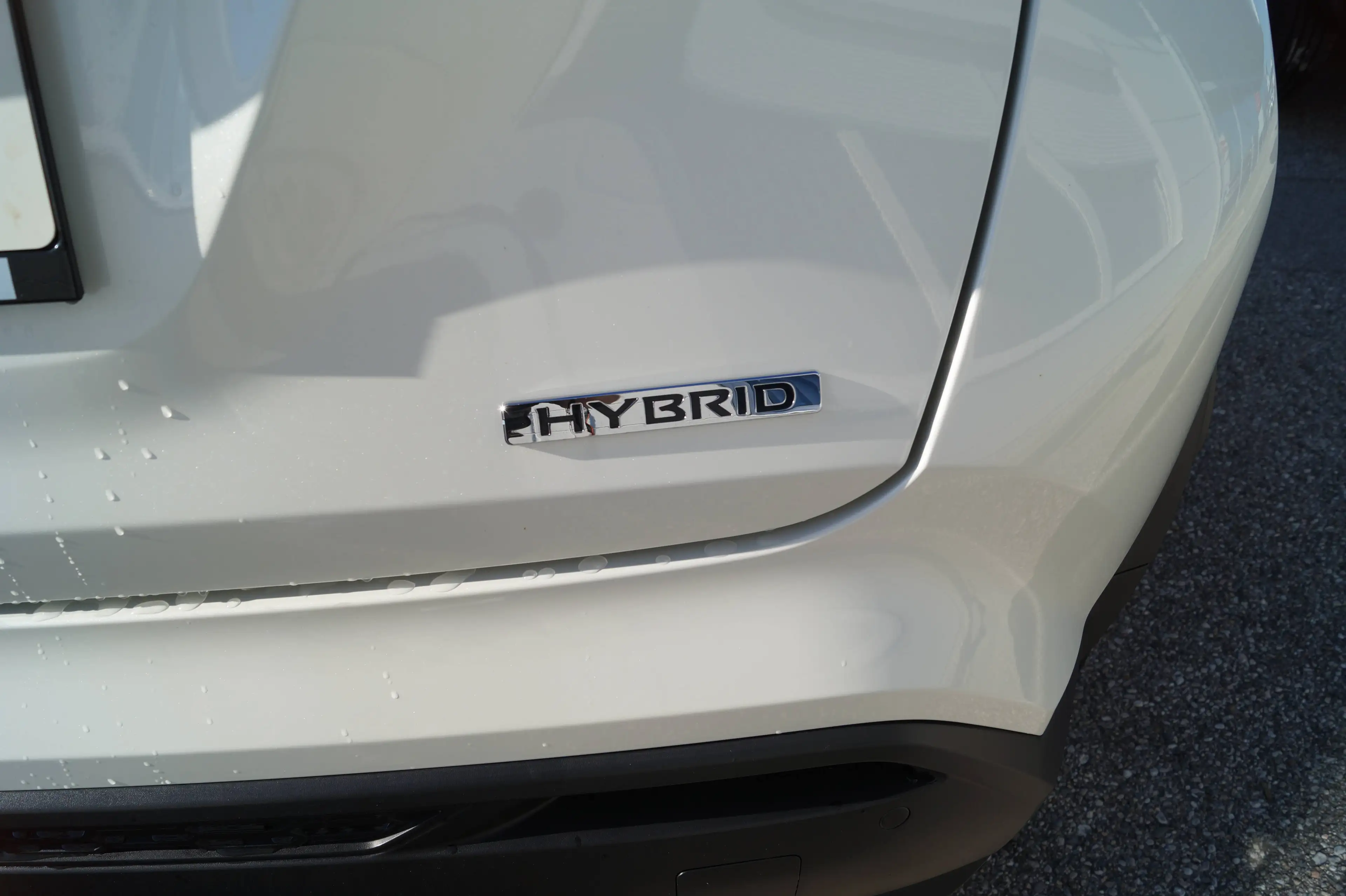 Nissan Juke N-Connecta Hybrid — photo 12