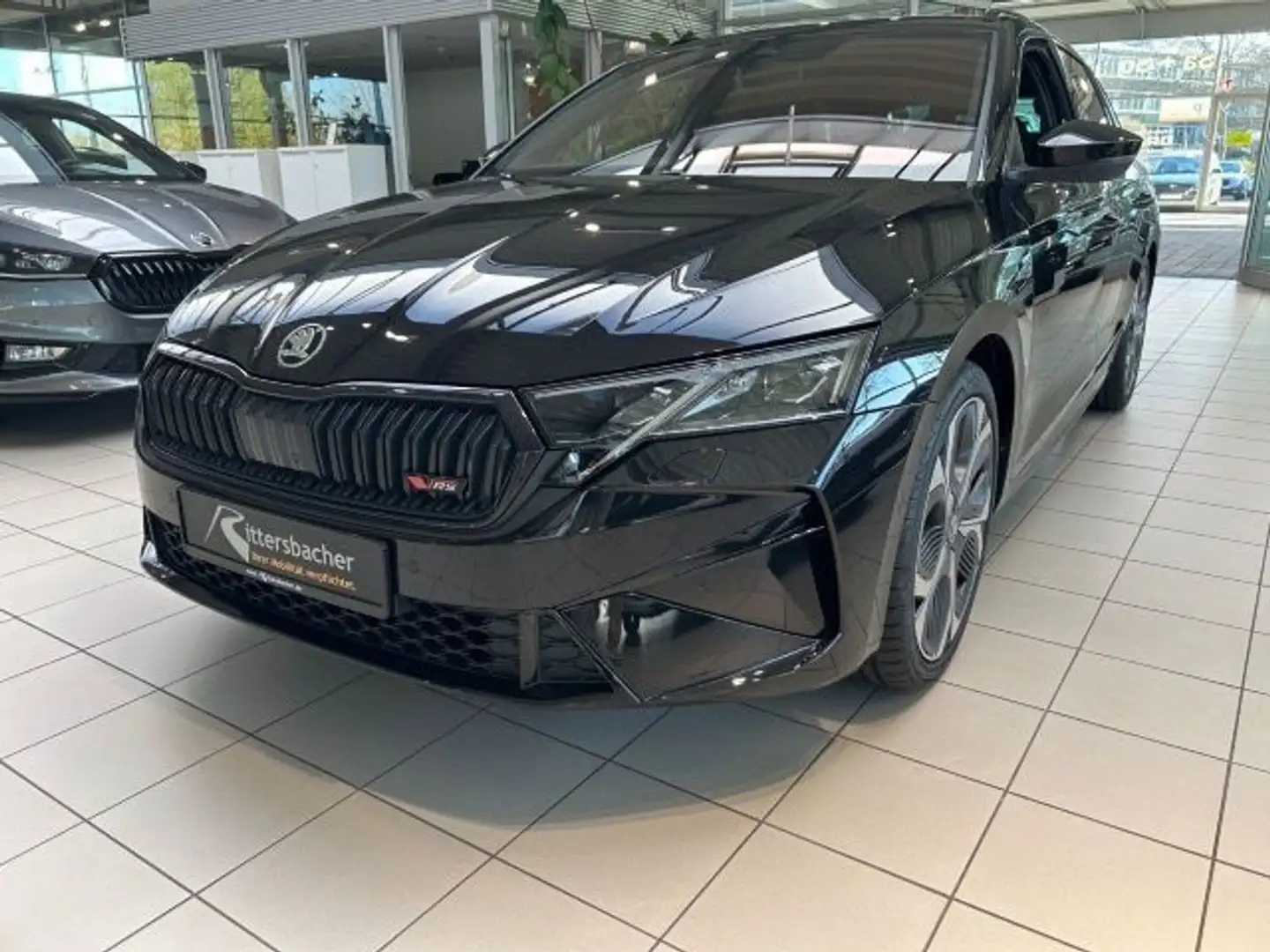 Skoda Octavia Combi RS 2,0 TSI 195 kW 7-Gang-DSG SOFOR Schwarz - 2