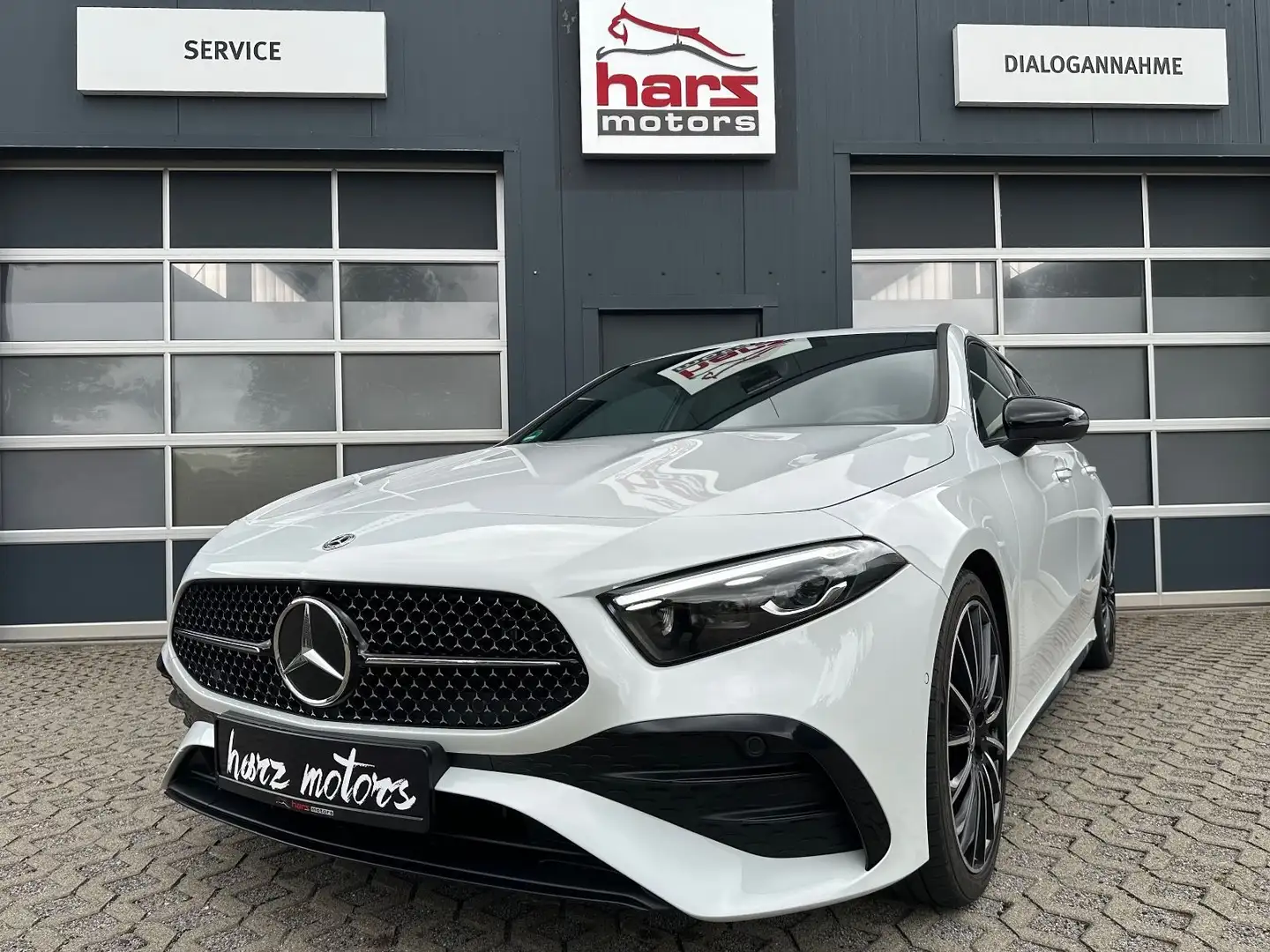 Mercedes-Benz A 250 e AMG Night*Multibeam*AHK*Stdhzg*19Zoll Argent - 2