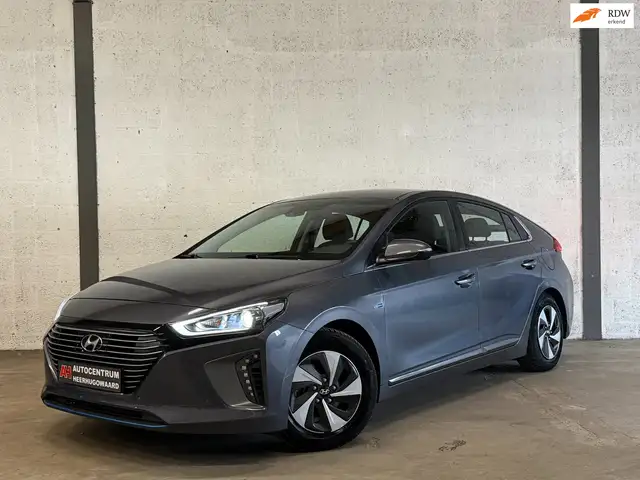 Hyundai IONIQ 1.6 GDi Hybride Aut|Navi|Infinity|Camera|Dealer On