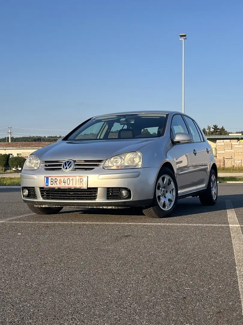 Volkswagen Golf 1.9 TDI 6. Gang 4Motion Sportline Silber - 1