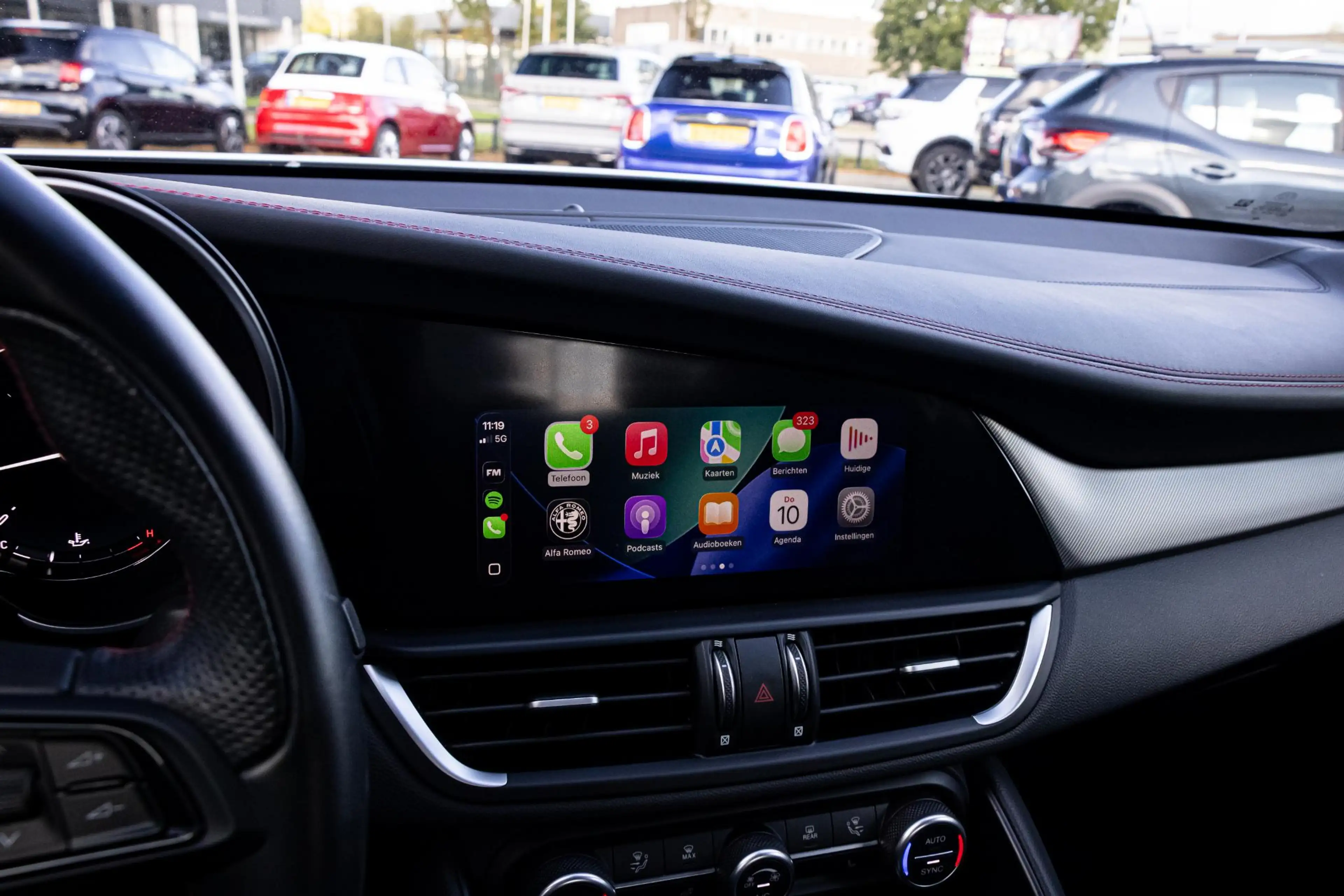 Alfa Romeo Giulia 2.0 T GME AWD Competizione Pano | Carplay | ADAS 2 — photo 15