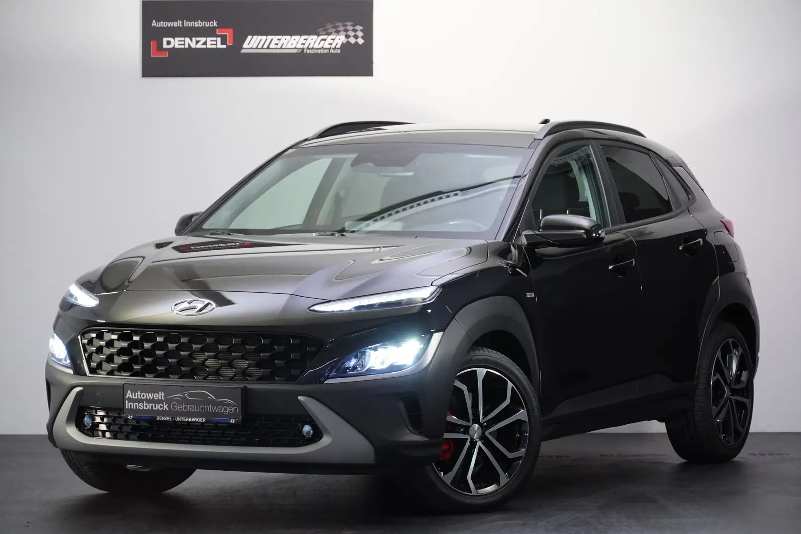 Hyundai KONA (01.06.2017-) Kona 1,6 CRDi 48V 4WD Trend Line Schwarz - 1
