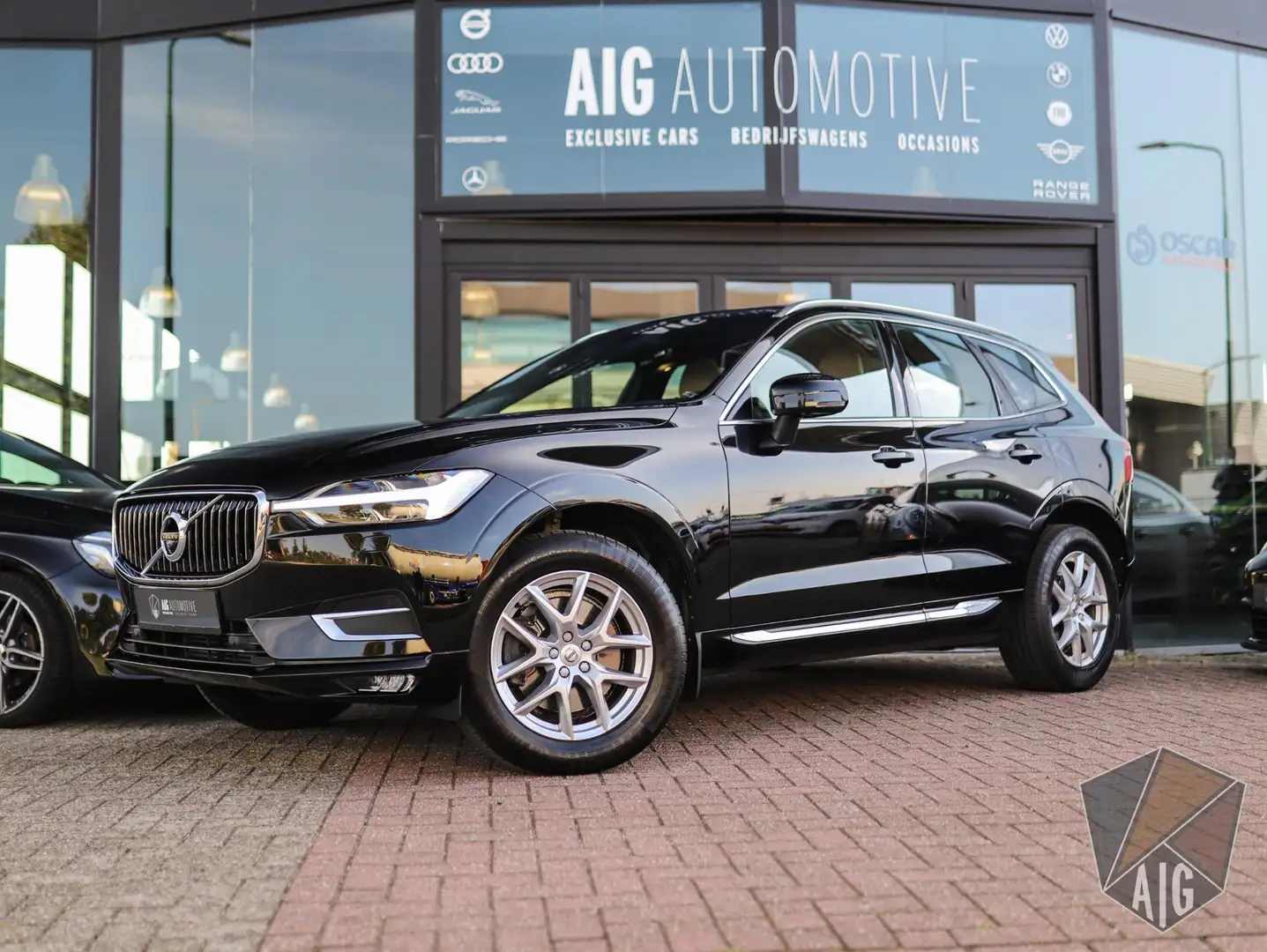 Volvo XC60 2.0 T6 AWD Inscription | Pilot Assist | Keyless | Zwart - 1