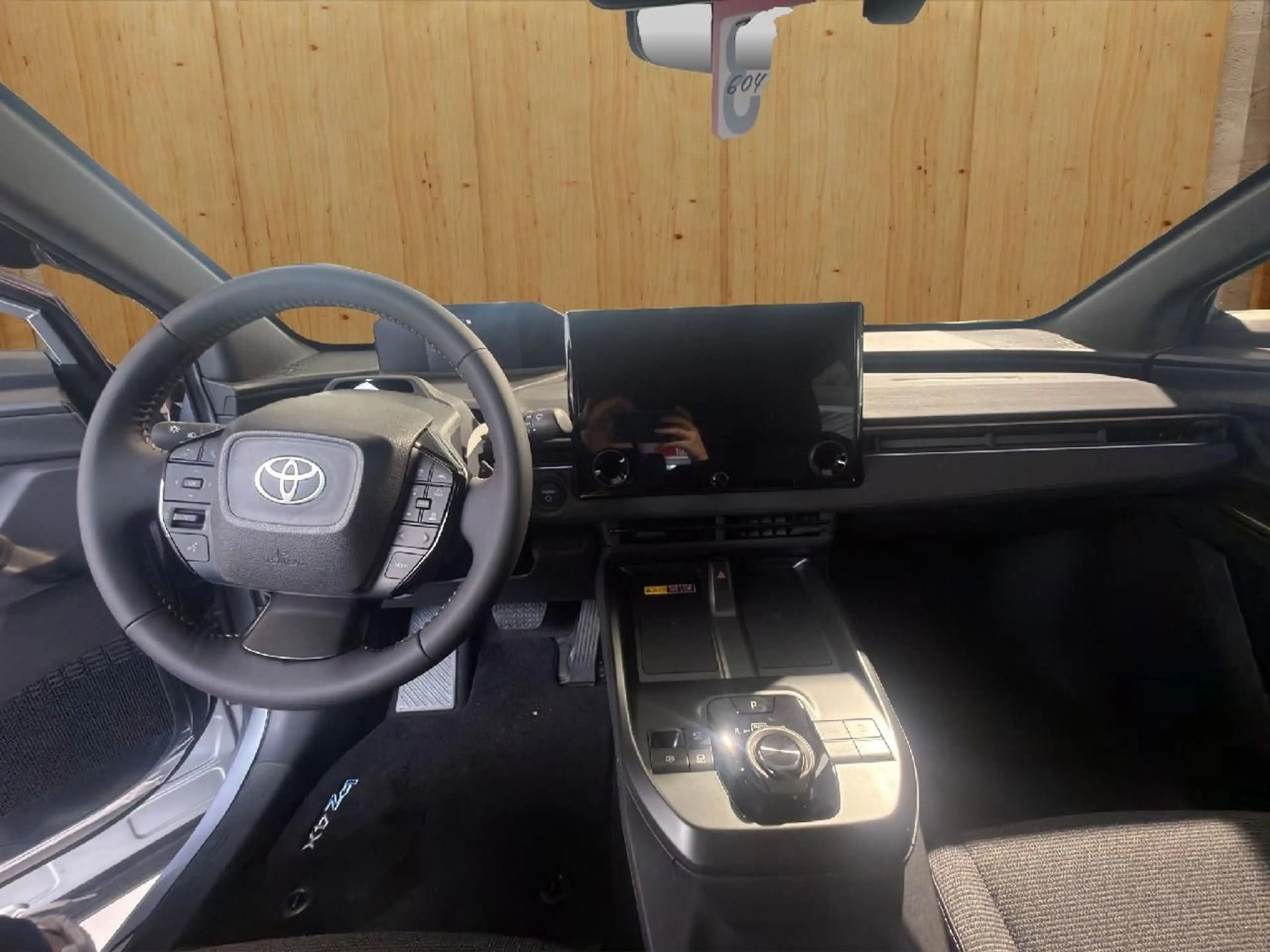 Toyota bZ4X Touring FWD Teamplayer — photo 10
