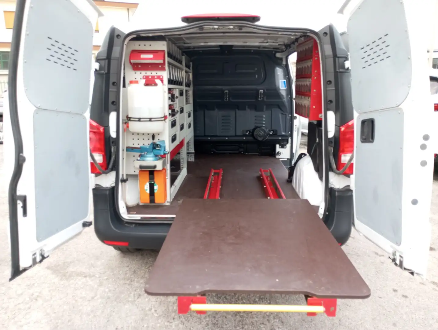 Mercedes-Benz Vito 116 CDI AUT. 4X4 TRAZIONE INTEGRALE Weiß - 2
