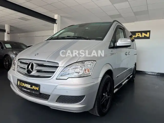 Mercedes-Benz Viano view 7