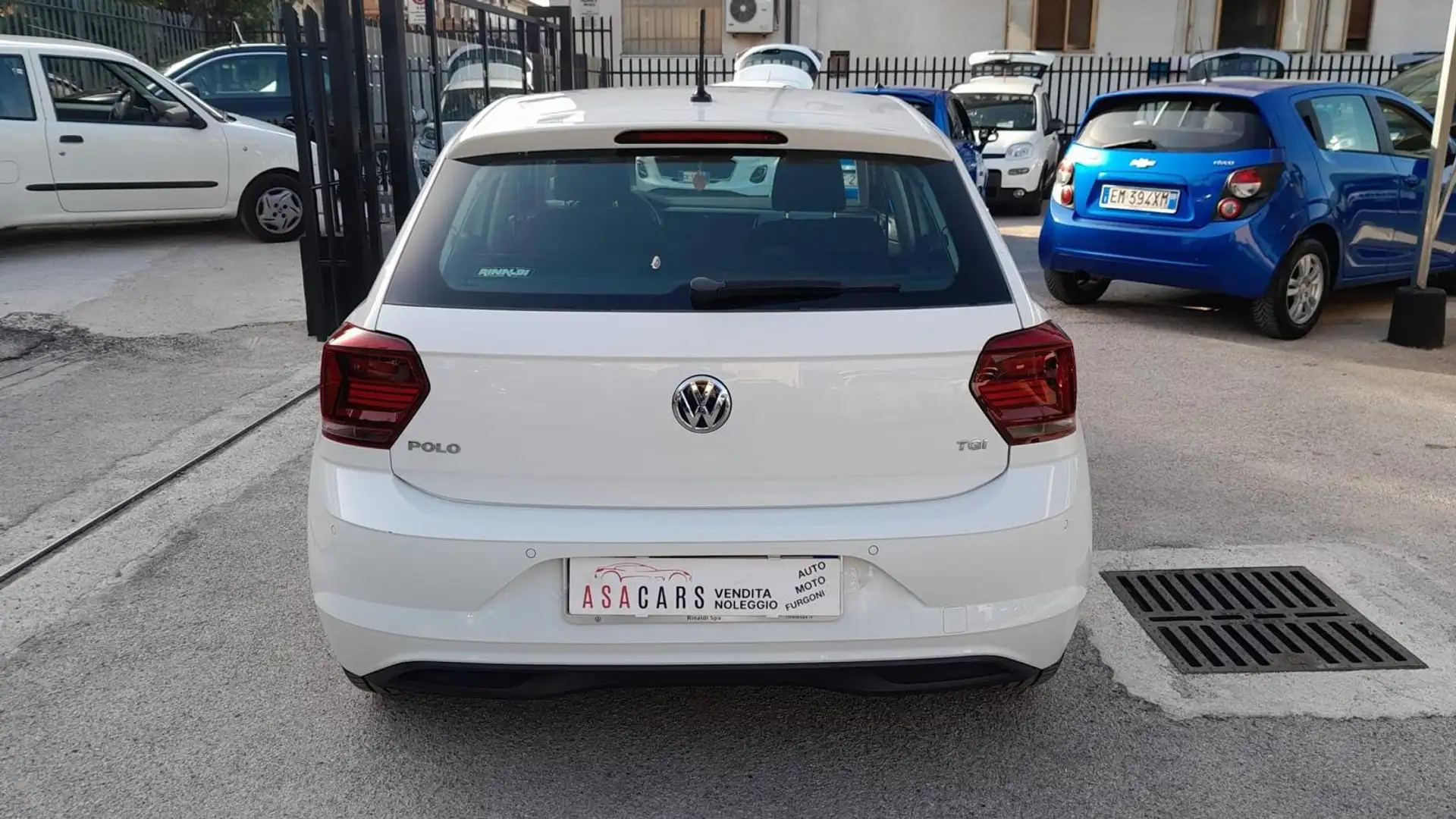 Volkswagen Polo Polo 5p 1.0 tgi Comfortline 90cv my19 Bianco - 2