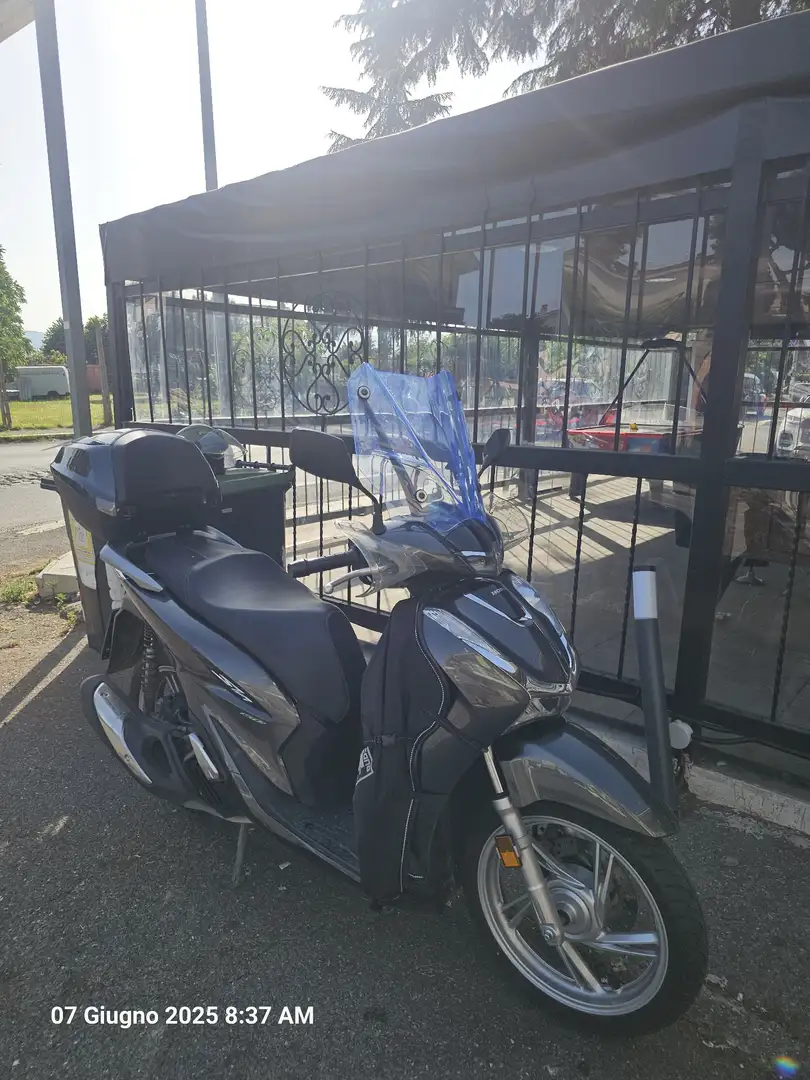 Honda SH 150i Grau - 2