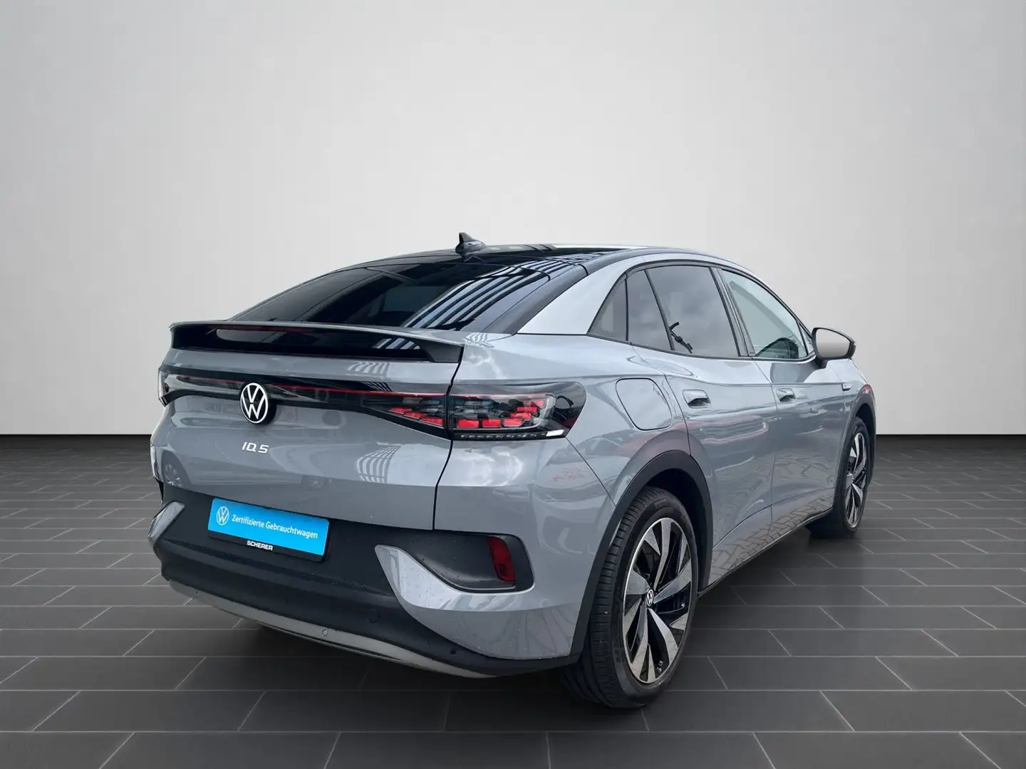 Volkswagen ID.5 Pro Performance 82kWh 360° 20" ACC AHK MATR Grau - 2
