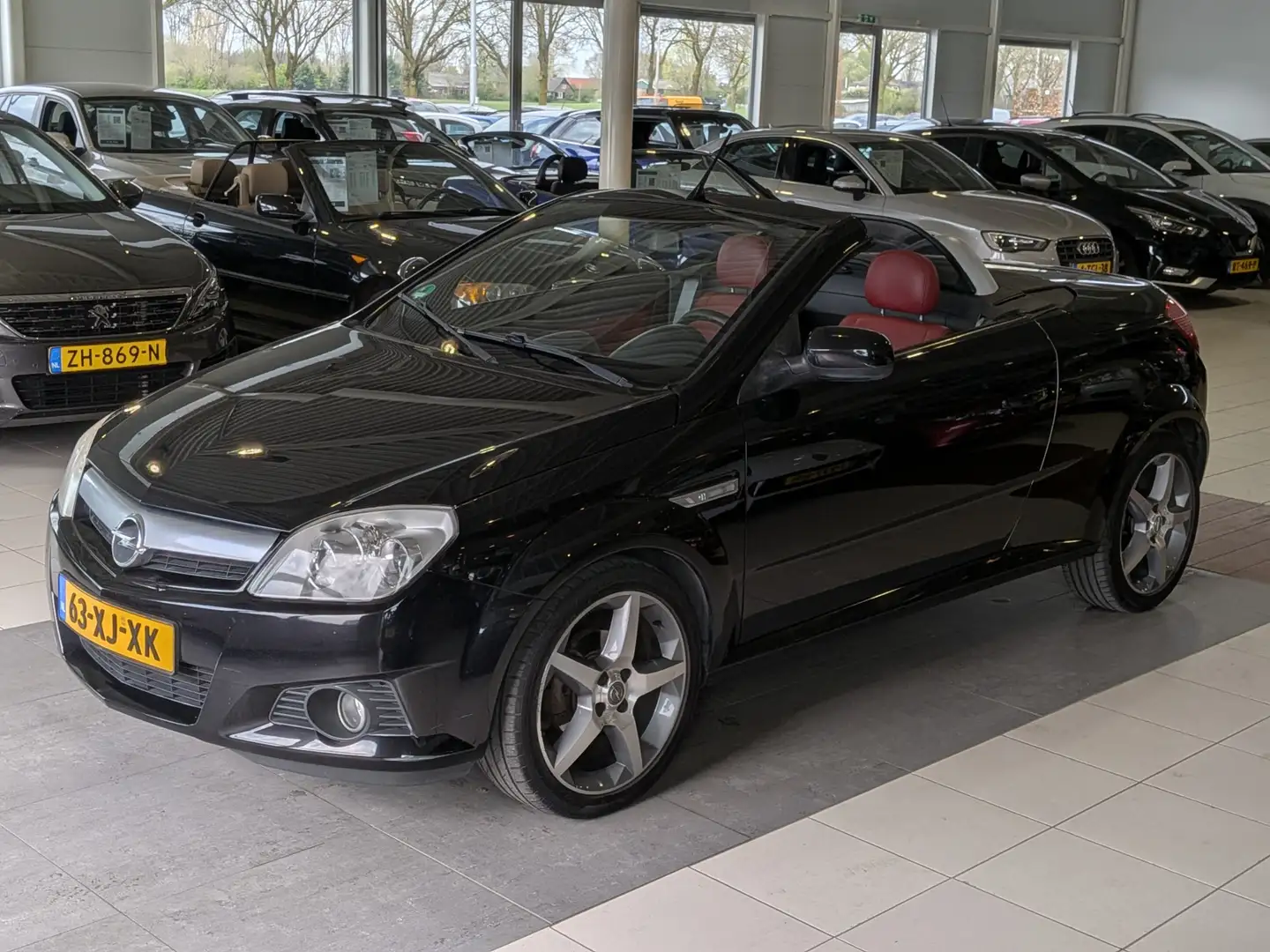 Opel Tigra TwinTop 1.4-16V Temptation Airco, Stuurbekrachtigi Negro - 2